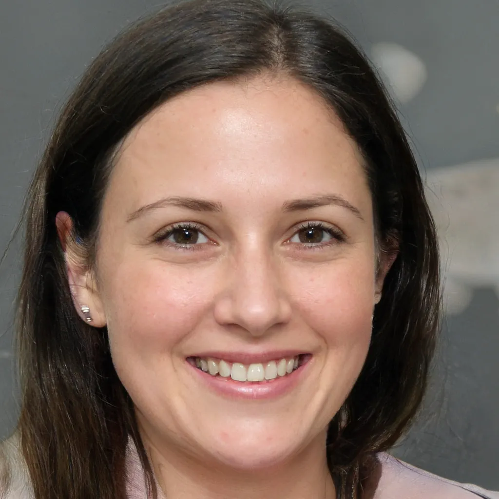 Andrea Molina