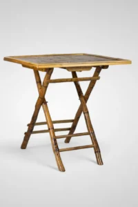 Mesa rebatível baixa de bambu 70x70x76cm