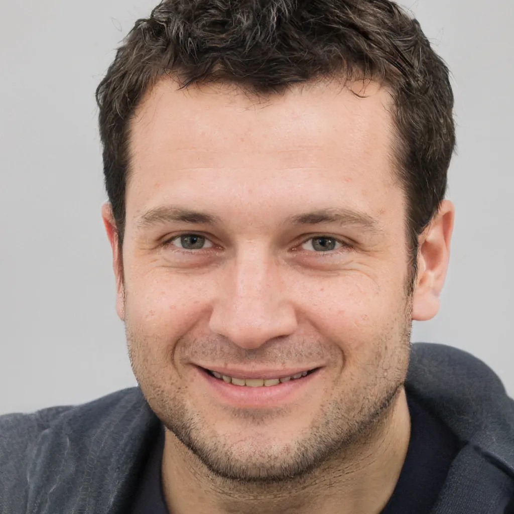 Carlos Ramírez
