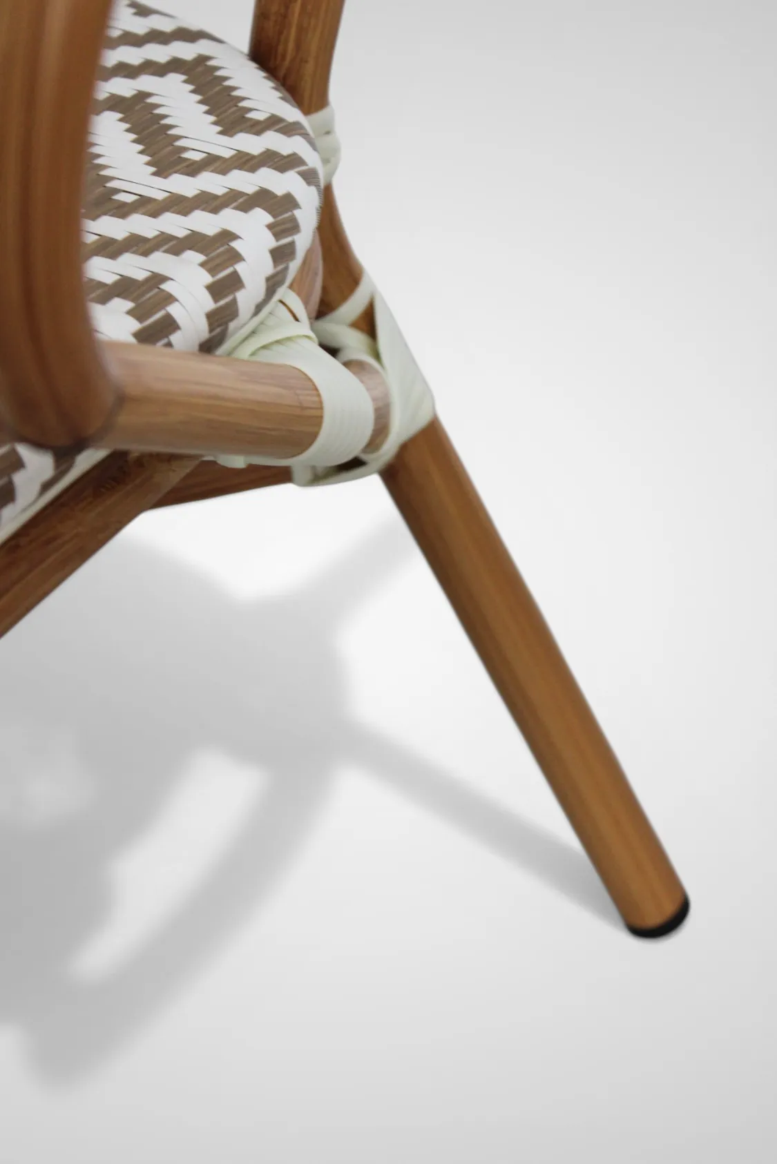 Sillón Camille Moca - Imagen 6